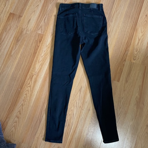 American Eagle Super High Rise Jegging - Picture 2 of 5